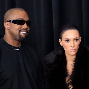 Une semaine après la polémique des Grammy Awards, Kanye West et Bianca Censori se séparent !

Kanye West et Bianca Censori aux Grammy Awards, à Los Angeles, le 2 février 2025.

Credit Image: PI via ZUMA Press Wire