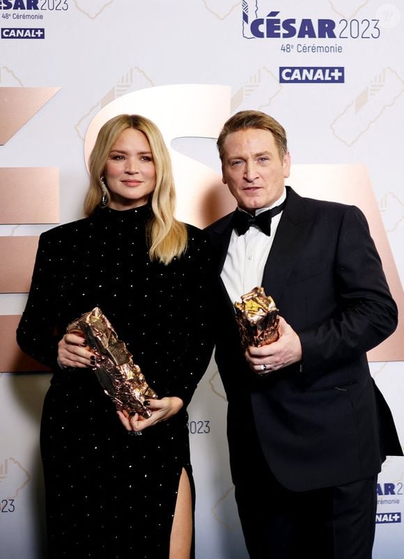 Et qu'il est devenu le premier acteur à remporter deux César d'affilée ?

Virginie Efira César De La Meilleure Actrice Dans Revoir Paris, Benoît Magimel César Du Meilleur Acteur Dans Pacifiction - Tourment Sur Les Îles - Pressroom - 48ème cérémonie des César à l'Olympia à Paris le 24 février 2023.

© Jacovides / Borde / Bestimage