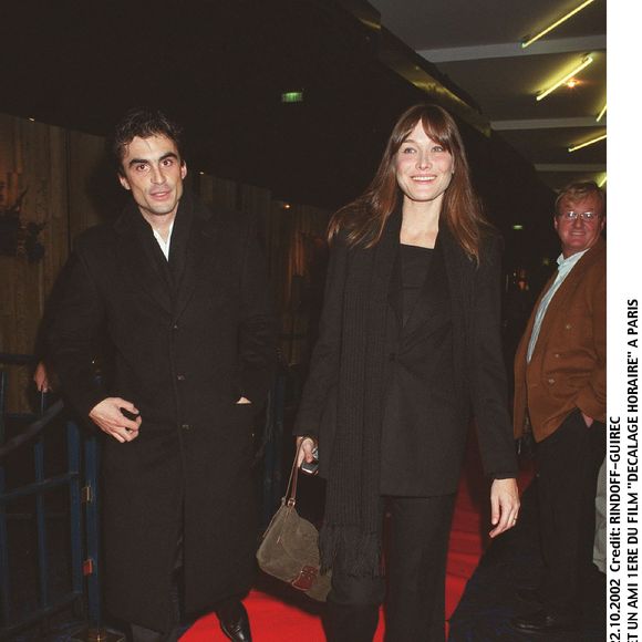 Carla Bruni et Raphaël Enthoven en 2002
©RINDOFF-GUIREC / BESTIMAGE