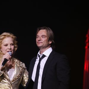 Archives - Sylvie Vartan et David Hallyday en 2013 À Paris. Agence / Bestimage