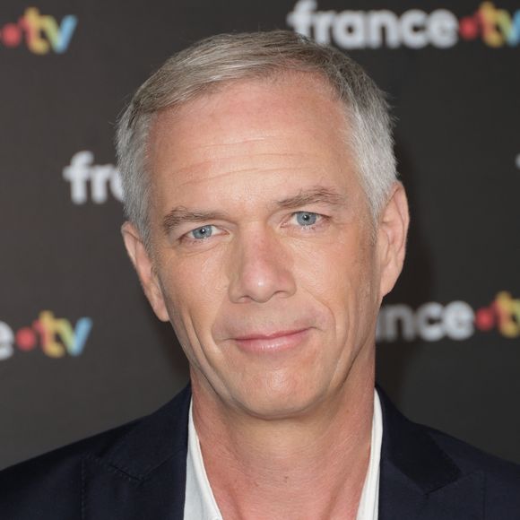 Julien Arnaud au photocall de la conférence de presse de rentrée de France Télévisions à Paris, France, le 4 septembre 2024. © Coadic Guirec/Bestimage