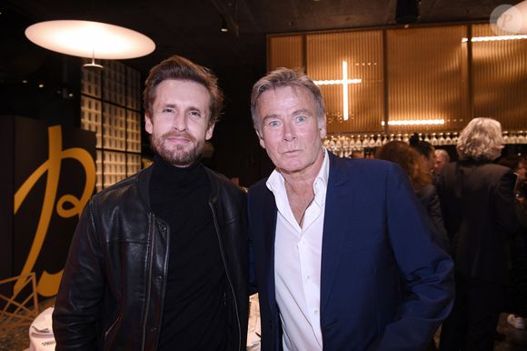 Philippe Lacheau, Franck Dubosc - Dîner de charité Breitling à la Samaritaine pour l’association "Premiers de Cordée" à Paris le 14 novembre 2022 © Rachid Bellak/Bestimage