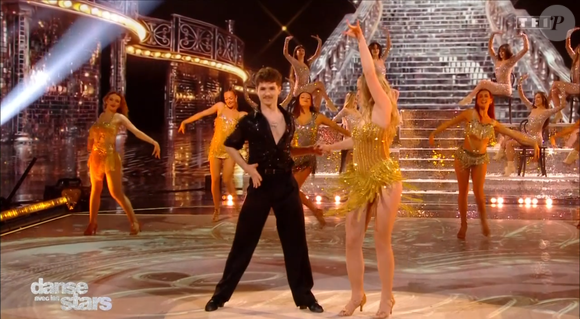Emma (Star Academy) dans Danse avec les stars - capture d'écran TF1