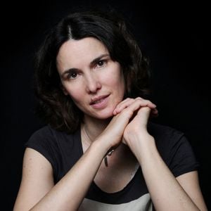 Églantine Éméyé pose le 21 avril 2021 à Paris, France. Photo Jerome Domine/Abaca