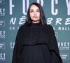 Lors du tsunami en 2004, elle a fait un prêt de 2 500 euros pour envoyer aux sinistrés. Malheureusement, l'argent n'est jamais parti : "J’ai dit au banquier : 'J’ai tout sniffé, j’ai tout fumé'".

Béatrice Dalle lors de la première du film Furcy au cinéma Pathé Wepler à Paris le 8 janvier 2026. Photo par © Pierre Perusseau / Bestimage