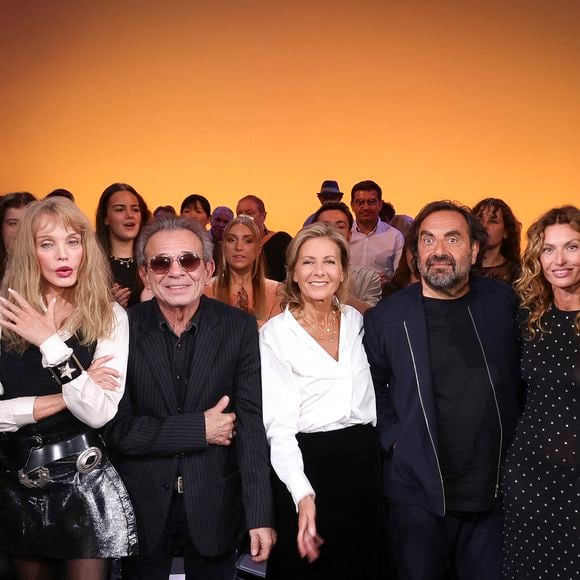 Exclusif - Arielle Dombasle, Philippe Manoeuvre, Claire Chazal, André Manoukian, Aurelie Saada, Quentin Mosimann lors de l'enregistrement de l'émission "Le Grand Echiquier - Spéciale Serge Gainsbourg" présentée par C.Chazal et A.Manoukian et diffusée le 7 avril 2026 sur France 2, à Paris, France, le 17 septembre 2025. © Jack Tribeca/Bestimage