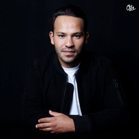 Exclusivité - Mohamed Bouhafsi pose à Paris, en France, le 6 octobre 2022. Photo de Jérôme Domine/ABACAPRESS.COM