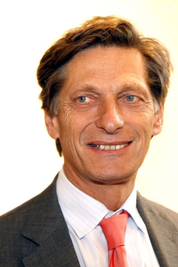 Archives - Nicolas de Tavernost - portrait 2009