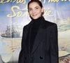 La comédienne qui a enchaîné les représentations au théâtre s'accorde une pause bien méritée
Exclusif - Clotilde Courau - Soirée hommage pour le premier anniversaire de la mort de Frédéric Mitterrand en présence de Catherine Deneuve au cinéma du Panthéon à Paris le 24 mars 2025.
Ses frères et fils ont annoncé la création d’une association des amis de Frédéric Mitterrand Il y a eu avant la projection de l’émission de S. Bern pour France 5 au lendemain de la mort de Frédéric Mitterrand et aussi du numéro de « Du côté de chez Fred » avec Niki de saint phalle, l’une de ses meilleures amies
Prise de parole d’Olivier Mitterrand: « Vous avez chacun, chacune d'entre vous, avec cet éternel jeune homme, échangé beaucoup de rires, tant son esprit et son humour étaient sans cesse en éveil, masquant son drame intime. Vous tous ici, vous êtes les témoins de ce don unique qu'il avait de révéler dans chaque événement, dans chaque histoire individuelle, au coeur de l'histoire elle-même, l'émotion la plus intense, invisible dans la simple connaissance des faits et de nous la restituer dans ses oeuvres. Il eut la joie de pouvoir vous apprécier et vous admirer, chacun à votre tour et de conserver longtemps le sentiment de bonheur de ces moments passés auprès de vous. On se souviendra de toutes ces émissions consacrées à l'histoire et à l'actualité du cinéma, de son amour des meilleurs films, sans oublier pourtant le cinéma sentimentale au glamour, parfois kitsch, de sa passion pour les actrices et acteurs, souvent invité sur le plateau de ses émissions, comme du côté de chez Fred
Frédéric reste vivant dans nos mémoires et ses innombrables réalisations aux livres, émissions et films nous le restituent bien souvent »
Prise de parole de Jean-Gabriel Mitterrand : « On voit à travers ces films l'extraordinaire éclectisme de Frédéric, c'est absolument merveilleux Frédéric c'était un homme de culture. Pour moi il était très important, parce que je me reposais beaucoup sur son jugement, il avait un jugement très important, justement rattaché à sa culture.
Ce qu'on a pensé faire, c'est créer une association modeste, qui s'appelle Les Amis de Frédéric Mitterrand. Quel est le but de l'association ? Elle est présidée par son fils aîné Mathieu et on veut c'est perpétuer la mémoire de Frédéric, faire un événement au minimum tous les ans, et puis créer un lieu, une maison, une petite maison, où on va essayer de rassembler ce qu'on a pu conserver, des objets de son appartement d'une richesse extraordinaire, et avec une petite partie de ces objets, on voudrait aussi recréer un univers de Frédéric en Normandie, et l'association y contribuera » © Cyril Moreau/Bestimage