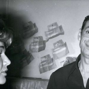 14 novembre 1962 – Yves Montand et son épouse Simone Signoret, à gauche. (Crédit image : © Keystone Press Agency/Keystone USA via ZUMAPRESS.com)