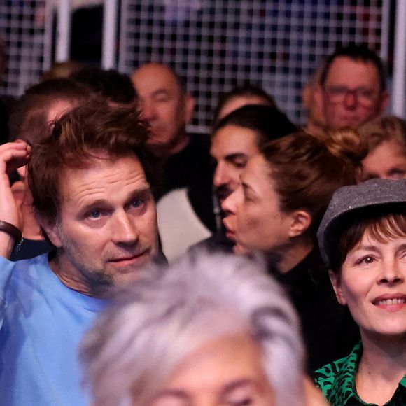 Côté vie privée, il vit dans le Loir-et-Cher avec sa femme, comédienne aussi, Armelle Deutsch

Exclusif - Thomas jouannet et sa femme Armelle Deutsh - Projection du court métrage "Allez ma Fille" réalisé par C.Jouannet lors du 27éme Festival International du Film de Comédie de l'Alpe d'Huez, le 17 janvier 2024. A cette occasion, la famille était réunie au grand complet, A.Lamy et son ex-compagnon, T.Joaunnet, sa femme A.Deutsch, leurs filles, Mado et Ysée. 
© Dominique Jacovides / Bestimage