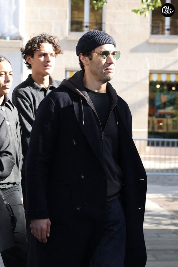 Tahar Rahim - Arrivées aux obsèques de Nicolas Altmayer en l’Église de Saint-Germain-des-Prés à Paris le 31 aout 2026. 

© Dominique Jacovides-Cyril Moreau/Bestimage