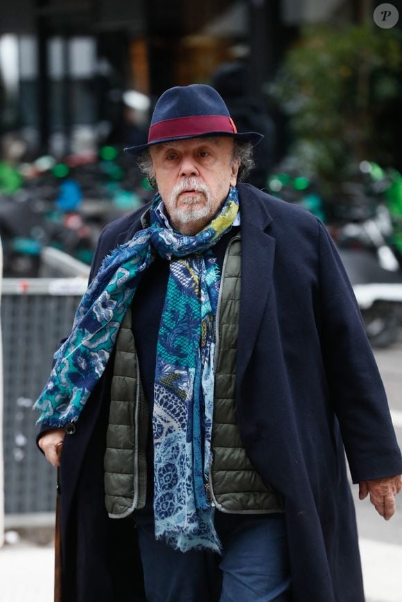 Jean-Michel Ribes - Arrivées aux obsèques de Niels Arestrup à l'Église Saint-Roch à Paris. Le 10 décembre 2024
© Christophe Clovis / Bestimage