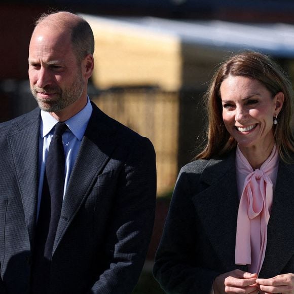 Le prince William s'est montré très rassurant.

Le Prince et la Princesse de Galles lors d'une visite à l'école primaire de Churchtown à Southport, pour voir la nouvelle cour de récréation commémorative qui a été créée en l'honneur des anciennes élèves Bebe King et Alice da Silva Aguiar, qui ont toutes deux été tuées lors de l'attaque de Southport dans la ville le 29 juillet 2024, à Southport, au Royaume-Uni, le 23 septembre 2025. Photo par Phil Noble/PA Wire/ABACAPRESS.COM