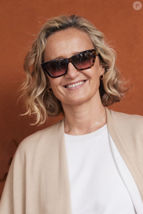 Caroline Roux - Les célébrités au village lors des Internationaux de France de tennis de Roland Garros 2024 à Paris. Le 5 juin 2024. 
© Jacovides-Moreau/Bestimage