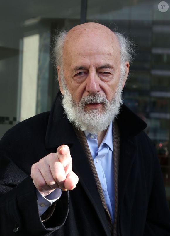 Il s'est éteint ce mardi 21 janvier d'après un communiqué transmis à l'AFP par ses proches
Exclusif - Bertrand Blier - People à la sortie de la station de radio RTL à Paris le 7 mars 2019.