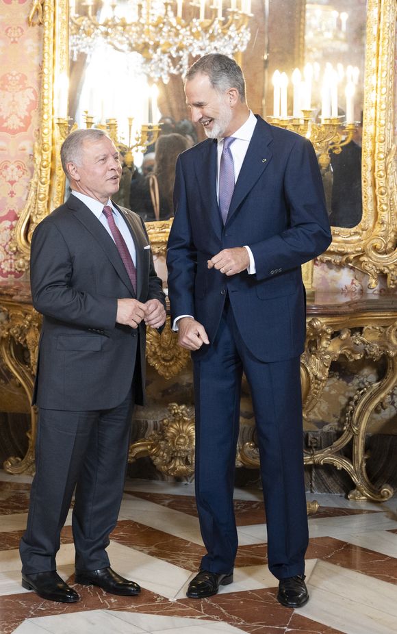 Le roi Felipe VI et la reine Letizia d’Espagne, reçoivent le roi Abdallah II et la reine Rania de Jordanie, accompagnés du prince Hashem de Jordanie, au palais royal de Madrid, le 19 juin 2023.  (Agence/Bestimage).
