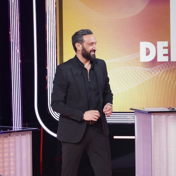 Exclusif - Cyril Hanouna, sur le plateau de l’émission « TPMP » présentée par C.Hanouna et diffusée en direct sur Youtube et sur toutes les box (SFR, FREE, Bouygues, MyCanal etc), Paris, France, le 19 mars 2025. © Jack Tribeca / Bestimage