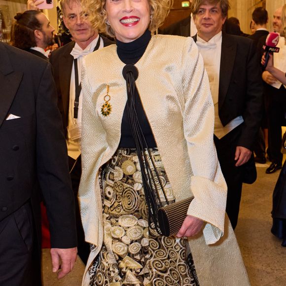 Sharon Stone était également présente.

Sharon STONE - Les célébrités lors du "Bal de l'Opéra de Vienne 2026" à l'Opéra d'État de Vienne, le 12 février 2026.
