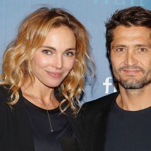 Plus souvent aperçue au Pays basque où elle réside avec son compagnon Bixente Lizarazu et leur fille Uhaina, l'actrice et chanteuse s'est cette fois offert une escapade dans le Vaucluse.
Exclusif - Bixente Lizarazu et sa compagne Claire Keim - Soirée annuelle de la FIDH (Fédération Internationale des ligues de Droits de l'Homme) à l'Hôtel de Ville à Paris. Christophe Clovis / Bestimage