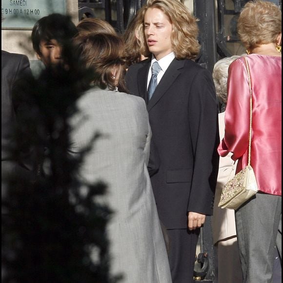 Jean Sarkozy lors de son mariage avec Jessica Sebaoun (archive)
©JACOVIDES-MOREAU / BESTIMAGE