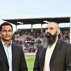"Il reste que le sujet des commotions cérébrales dans le rugby est à prendre très au sérieux. Pas mal de Joueurs en ont parlé ces dernières années parce qu'ils ont de vrais soucis de santé dans leur quotidien. Le mien n'est pas altéré par cela. Je vals bien".
Thierry Dusautoir / Sebastien Chabal - Toulouse contre le Stade Francais (49-18) lors de la 23ème Journée du TOP14 à Toulouse le 12 mai 2024.