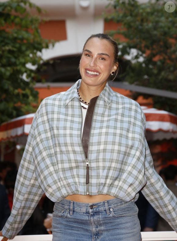 Aryna Sabalenka - Open Party ALL Accor x Roland-Garros Pour célébrer le grand tournoi, ALL Accor Programme de Fidélité et de Réservation et Le Royal Monceau - Raffles Paris se parent de la couleur iconique de Roland-Garros à Paris le 20 mai 2026.
ALL Accor signe ainsi le premier rebranding d'un palace parisien aux couleurs du tournoi. © Marc Ausset-Lacroix/Bestimage