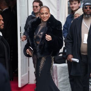 Jennifer Lopez à la Première d'Othello à Broadway à New York le 23 mars 2025.