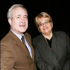 Jean Tiberi et sa femme Xavière - soirée de générale pour la pièce Le Veilleur de nuit de Sacha Guitry au théâtre des Bouffes parisiens  COADIC GUIREC / BESTIMAGE