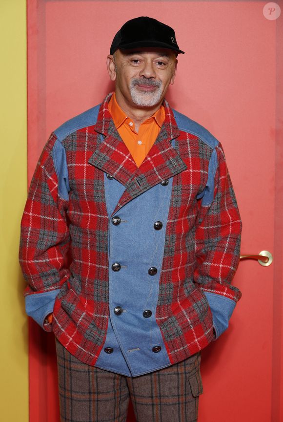 Christian Louboutin à la première du film "La chambre d'à côté" au cinéma Pathé Palace. Paris, 16 décembre 2024.
© Denis Guignebourg/Bestimage