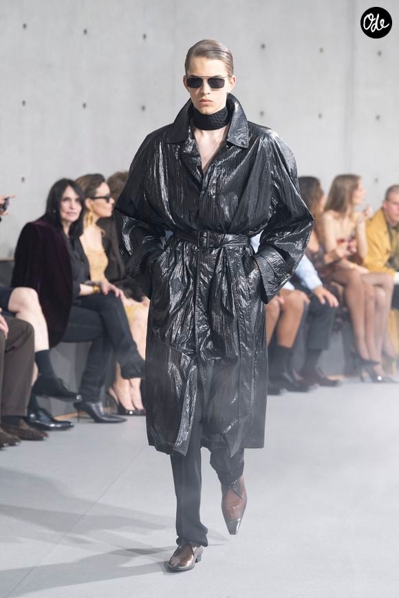 Défilé de mode homme Saint Laurent Printemps/Eté 2027 dans le cadre de la Fashion Week de Paris le 23 juin 2026.

© Bestimage