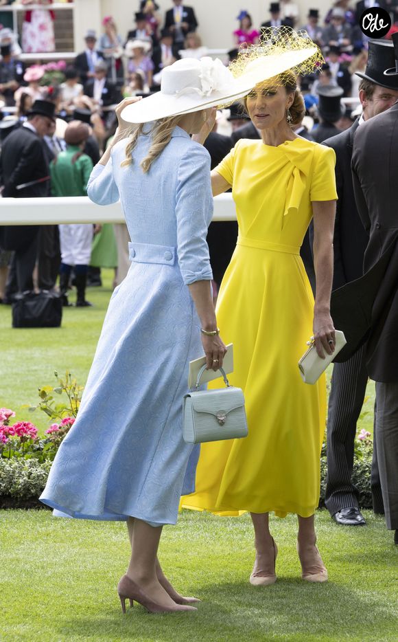 Catherine, princesse de Galles (Catherine (Kate) Middleton, princesse de Galles), s'entretient avec Lady Gabriella Windsor.
GOFF  / BESTIMAGE