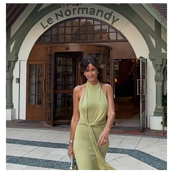 Malika Ménard a célébré son anniversaire au mythique hôtel Normandy, à Deauville.

Malika Ménard de passage au mythique hôtel Normandy, à Deauville.
