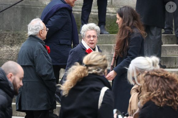 Françoise Laborde arrivant à la cérémonie des obsèques de Catherine Laborde à l'église Saint-Roch à Paris, France, le 6 février 2025. L'emblématique présentatrice météo de TF1 est décédée le 28 janvier 2025 à l'âge de 73 ans, des suites d'une démence à corps de Lewy, une maladie neurodégénérative dont Catherine Laborde souffrait depuis 2014. Photo by Jerome Domine/ABACAPRESS.COM
