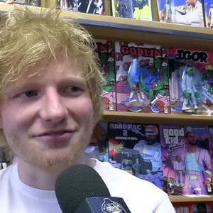 Ed Sheeran lors d'une interview à Vancouver. © Backgrid UK/ Bestimage