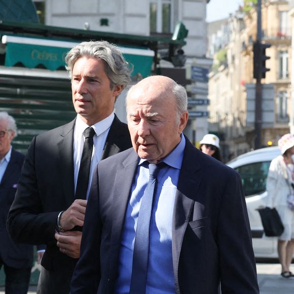 Olivier Mazerolle, Laurent Solly - Arrivées aux obsèques de Philippe Labro en l'église de Saint-Germain-des-Prés à Paris le 13 juin 2025. © Dominique Jacovides - Christophe Clovis / Bestimage