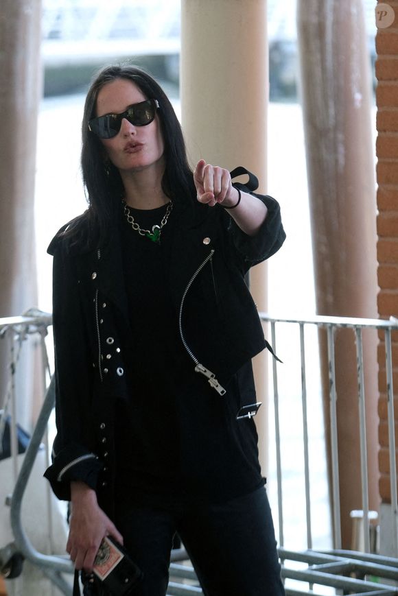 L'actrice Eva Green arrive à l'aéroport de Venise et prend un bateau pendant le festival du film de Venise, en Italie, le 30 août 2024. Photo by Splash News/ABACAPRESS.COM