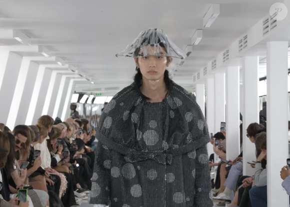 Maison Margiela Co-Ed Spring Summer 2024 Collection - YouTube