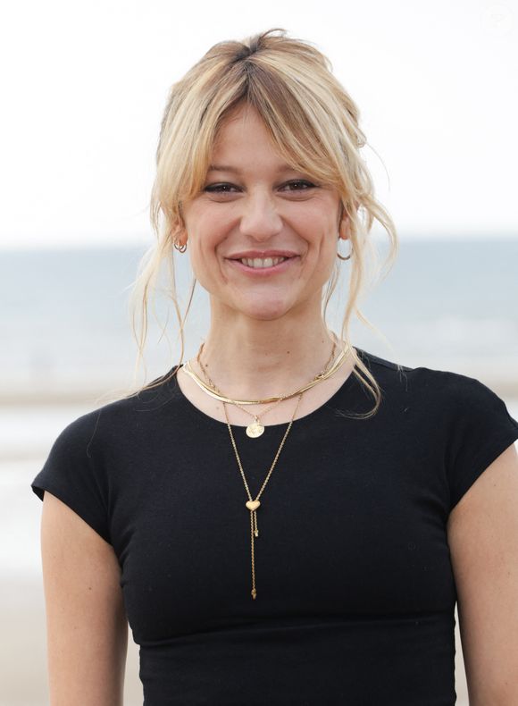 Elisa Erka - 39ème édition du festival du film romantique de Cabourg le 14 juin 2025. © Coadic Guirec / Bestimage