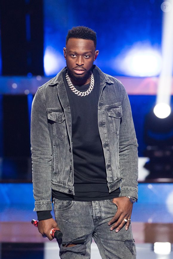 Dadju - Lancement de la 33ème édition du Téléthon au Parc de la Villette à Paris le 6 décembre 2019. © Tiziano Da Silva / Bestimage