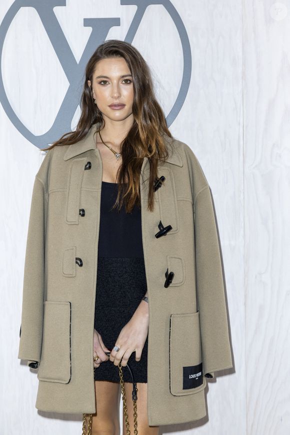 Eve Jobs - Photocall du défilé de mode Femmes automne-hiver 2024/2025 Louis Vuitton lors de la Fashion Week de Paris (PFW), au Louvre. Le 5 mars 2024 

© Olivier Borde / Bestimage