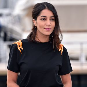 L'actrice française Leïla Bekthi lors d'un photocall durant le MIPCOM 2016 à Cannes, le 17 octobre pour la série "Midnight Sun". Photo par Bruno Bébert/Bestimage