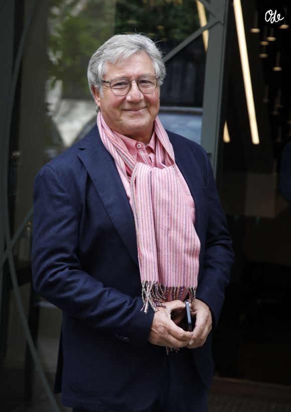 Exclusif - Patrick Sabatier - Arrivées à l'enregistrement de l'émission "Vivement Dimanche" au Studio Gabriel à Paris, France, le 20 septembre 2022, présentée par M.Drucker et diffusée le 25 septembre 2022 sur France 3.