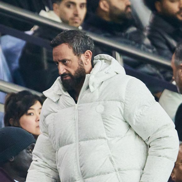 Cyril Hanouna - Célébrités assistent au match de Ligue des champions entre le PSG et Manchester City (4-2) au Parc des Princes à Paris le 22 janvier 2025. © Cyril Moreau/Bestimage