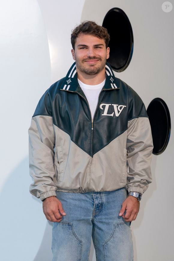 Antoine Dupont – Photocall du Défilé de mode Louis Vuitton Homme, Collection Printemps-Été 2026 dans le cadre de la Fashion Week de Paris, France, le 24 juin 2025.
 
© Olivier Borde / Bestimage