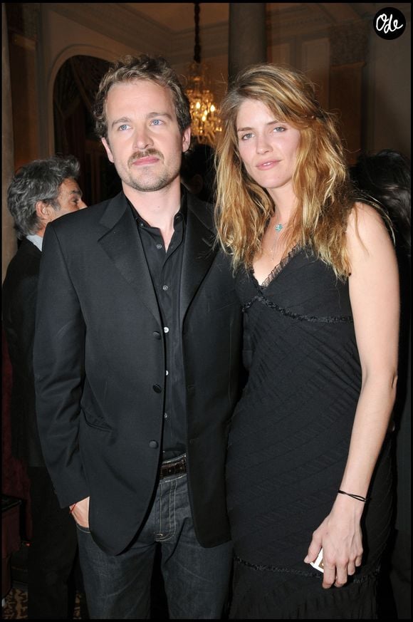 Jocelyn Quivrin a partagé la vie d'Alice Taglioni avant de perdre la vie en 2009 dans un accident de voiture.

Jocelyn Quivrin, lauréat du prix Patrick Dewaere, et son amie Alice Taglioni lors de la cérémonie Les espoirs du cinéma français à l'hôtel Royal Monceau à Paris.

RINDOFF-GUIREC / BESTIMAGE