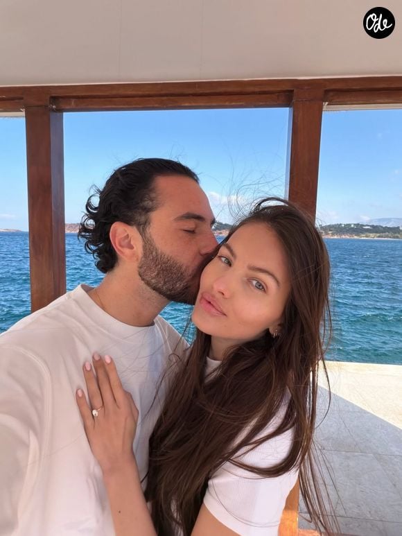 Thylane Blondeau avec son fiancé Ben quand elle a accepté sa demande en mariage.
