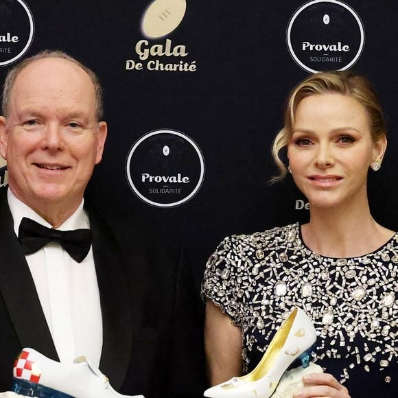 Le prince Albert II de Monaco, La princesse Charlène de Monaco lors de la soirée de gala Provale Solidarité à l'hôtel Four Seasons Hôtel, George V à Paris le 13 mars 2026. © Dominique Jacovides / Bestimage