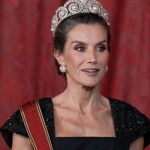 Le roi Felipe VI et la reine Letizia d'Espagne, accueillent Frank-Walter Steinmeier (Président fédéral de l'Allemagne) et sa femme Elke Budenbender pour un dîner de gala en leur honneur au palais royal à Madrid. Photo par LALO YASKY / BESTIMAGE
