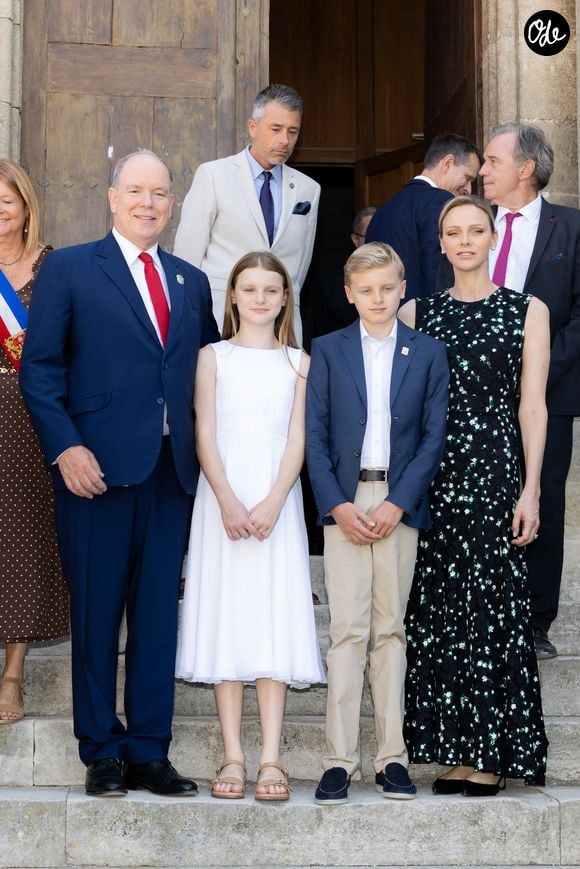 Le prince Albert II de Monaco, la princesse Charlène de Monaco, le prince Jacques de Monaco, marquis des Baux et la princesse Gabriella de Monaco lors de leur visite officielle aux Baux-de-Provence, France, le 5 septembre 2026. © OLivier Huitel/Pool MOnaco/Bestimage